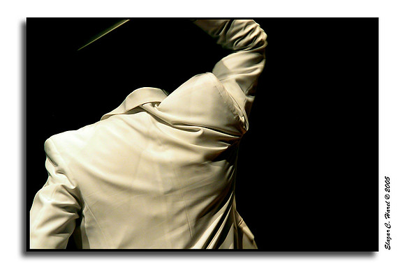 Headless Conductor 182-8217_IMG (38521669)